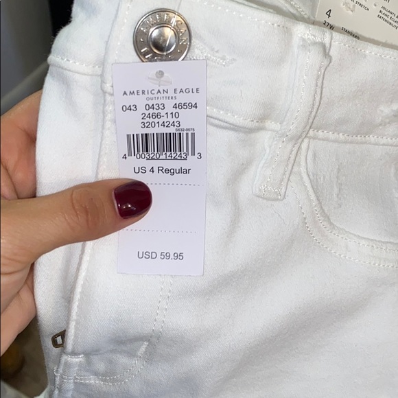 🤍White AE Jeans🤍 NEVER WORN - Picture 9 of 9